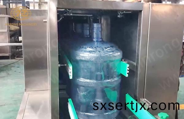 全(quan)自動(dòng)(dong)外(wai)刷(shua)桶機(jī)(ji)