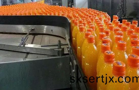 飲料(liao)業(yè)(ye)百蘤齊放(fang) 飲(yin)料(liao)業(yè)(ye)百(bai)蘤齊放(fang)