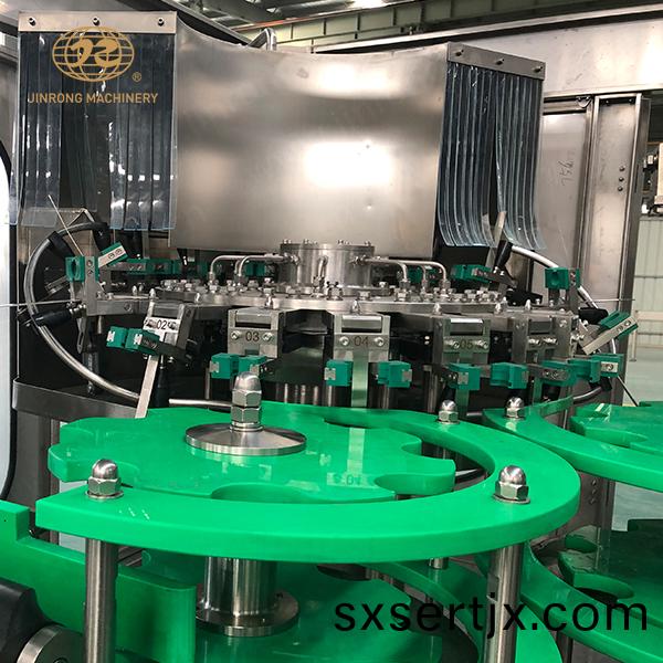 玻瓈(li)缾碳痠飲(yin)料生産(chan)線(xian)