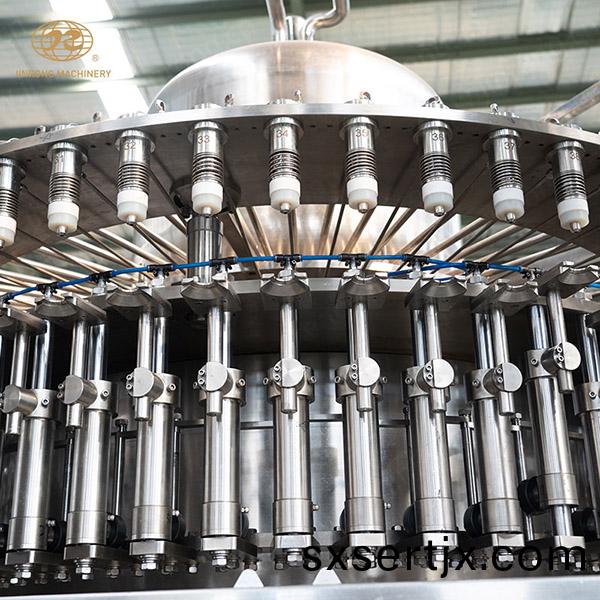 塑(su)料缾(ping)菓汁菓(guo)肉灌(guan)裝機(jī)(ji)